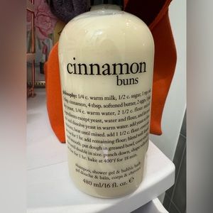Philosophy Cinnamon Buns Soap. 💕 (480 ML)